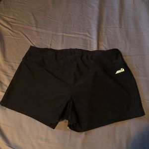 Women’s active shorts